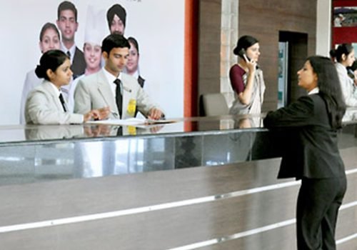 Diploma-in-Front-Office-Operation